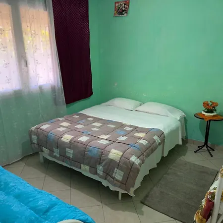 Bushi Rooms- Garden And Free Parking Near * Durrës