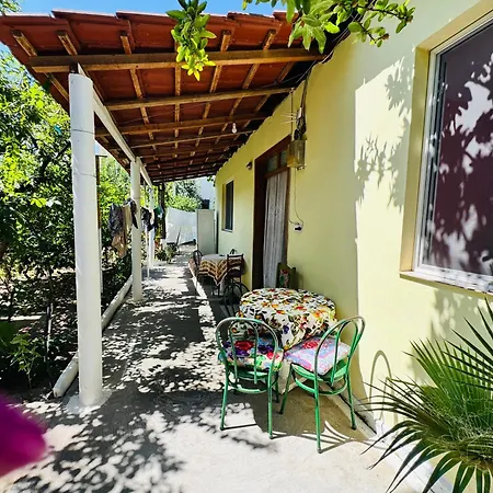 Bushi Rooms- Garden And Free Parking Near Durrës