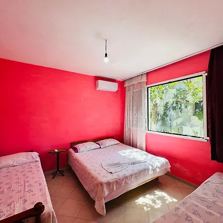Bushi Rooms- Garden And Free Parking Near Durrës